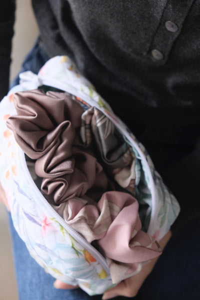 MOCHA LARGE SCRUNCHIE