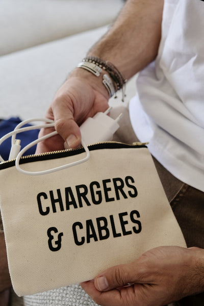 CHARGERS & CABLES KANVAS EL ÇANTASI